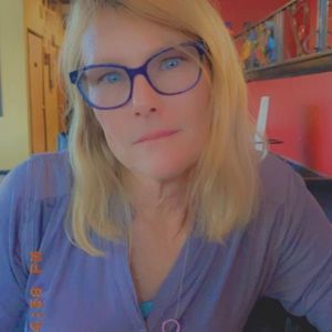 Meet your Posher, Angie